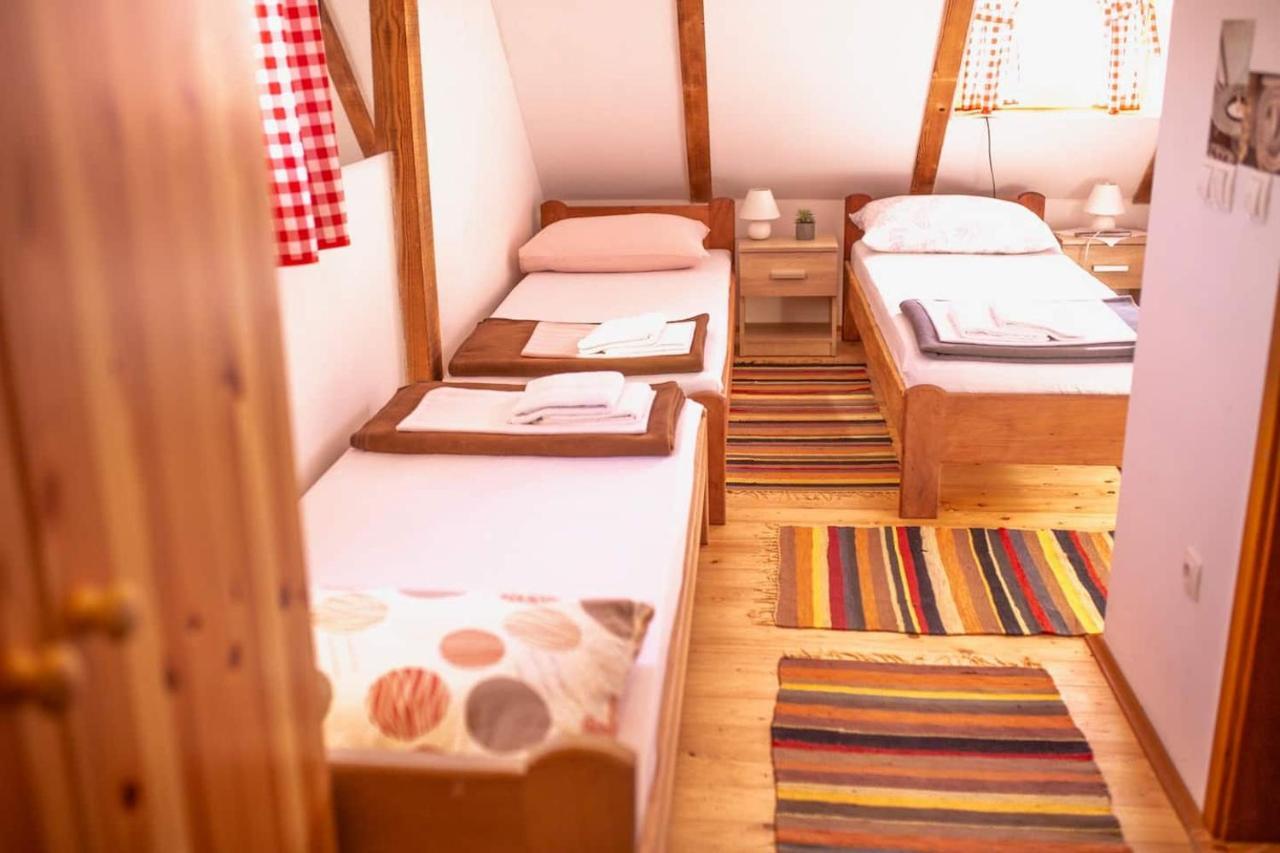 Gresna Pilnica Hotel Klenovnik ภายนอก รูปภาพ