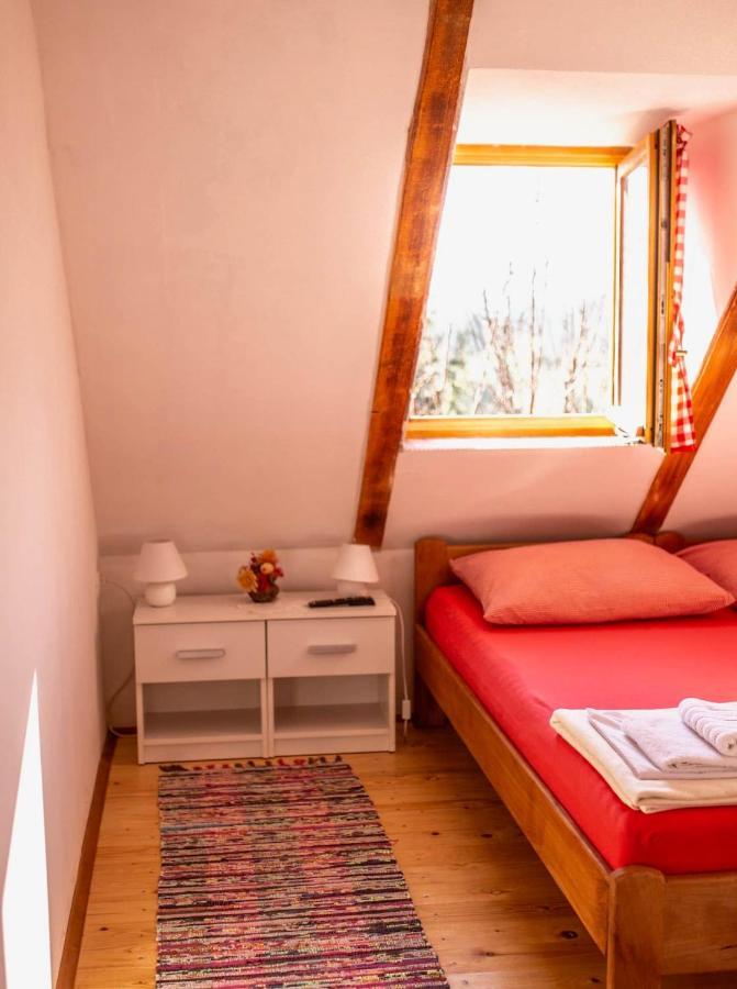 Gresna Pilnica Hotel Klenovnik ภายนอก รูปภาพ