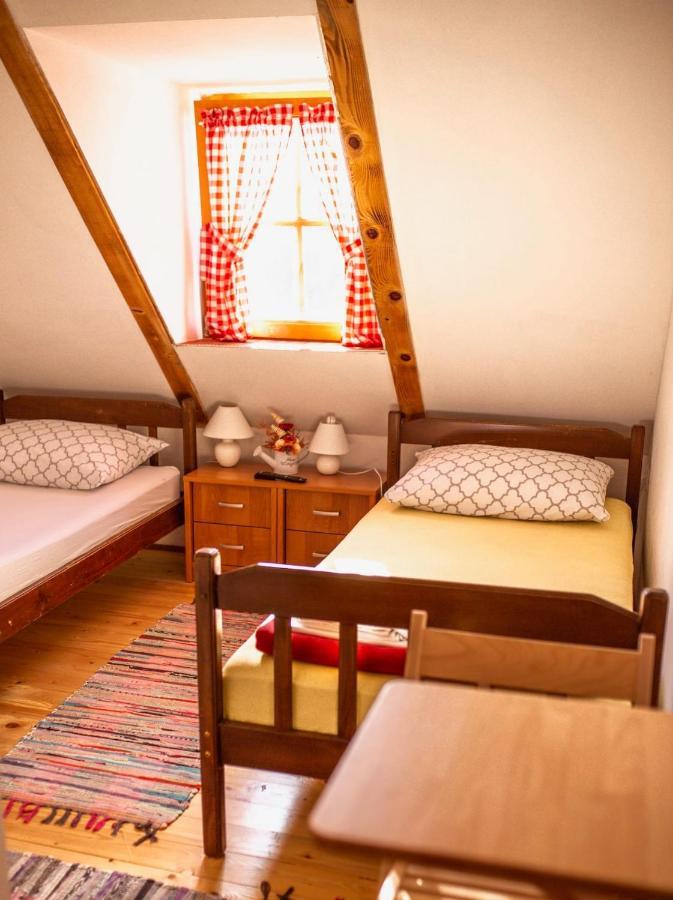 Gresna Pilnica Hotel Klenovnik ภายนอก รูปภาพ