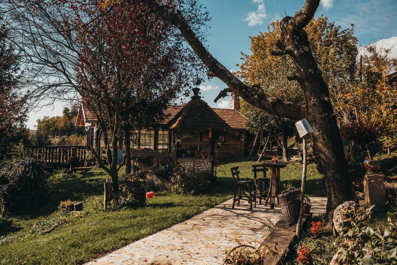 Gresna Pilnica Hotel Klenovnik ภายนอก รูปภาพ
