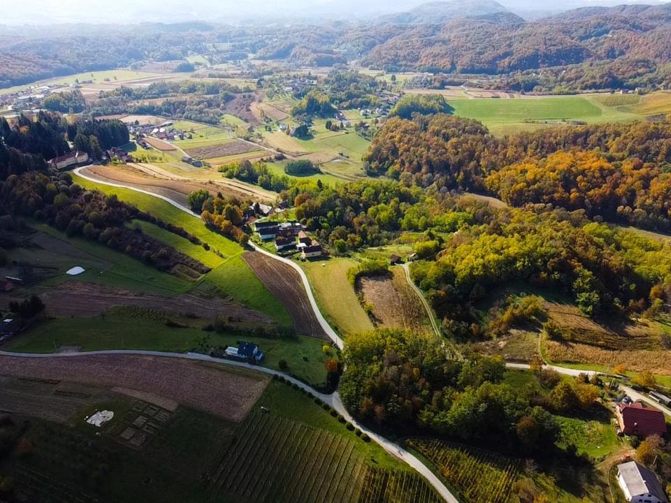 Gresna Pilnica Hotel Klenovnik ภายนอก รูปภาพ